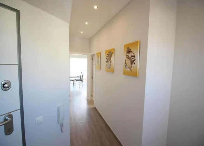 T1 Rocha/vista Mar/ac * Portimão