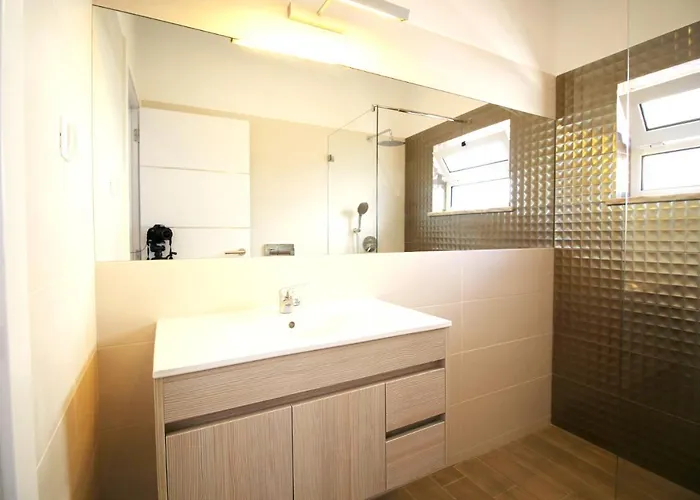 T1 Rocha/vista Mar/ac * 波尔蒂芒