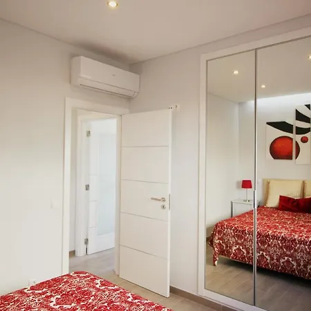 Apartament T1 Rocha/vista Mar/ac Portimão